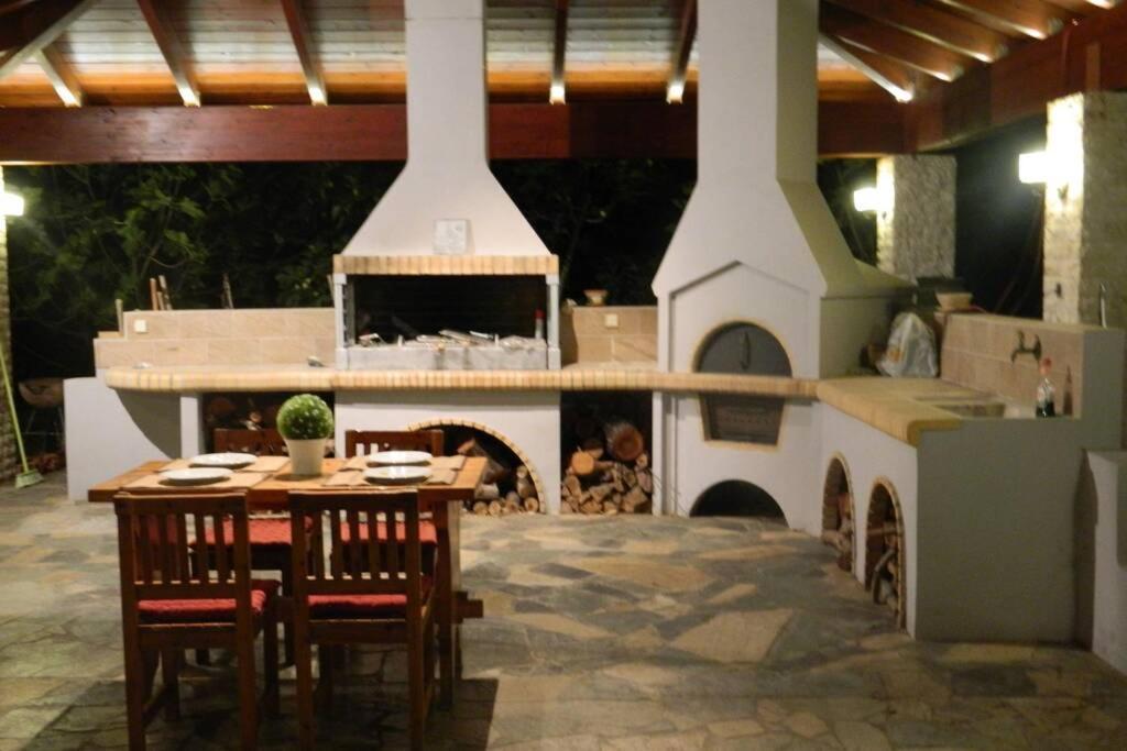 Fiore Di Rodi - Private Pool, Jacuzzi And Barbecue Ialysos  Ngoại thất bức ảnh