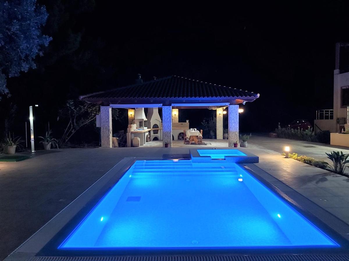 Fiore Di Rodi - Private Pool, Jacuzzi And Barbecue Ialysos  Ngoại thất bức ảnh