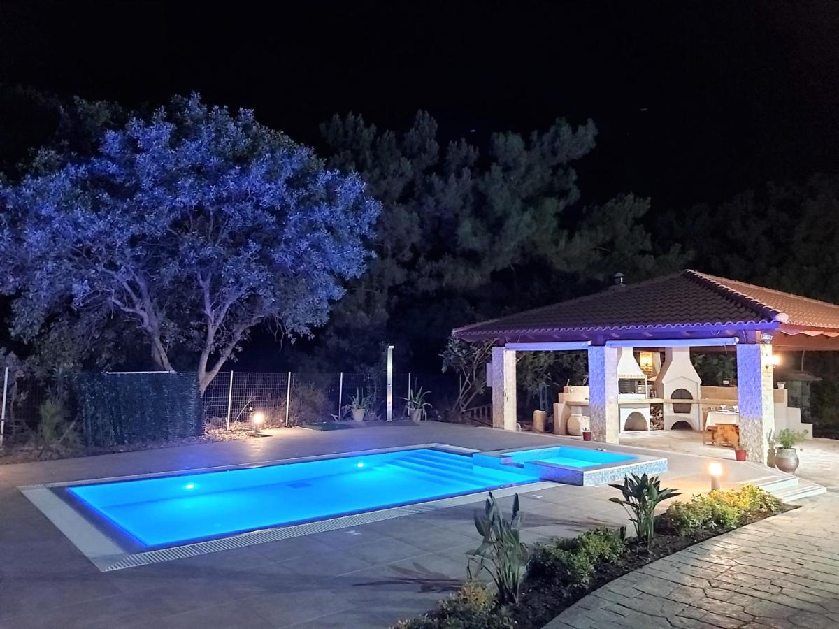 Fiore Di Rodi - Private Pool, Jacuzzi And Barbecue Ialysos  Ngoại thất bức ảnh