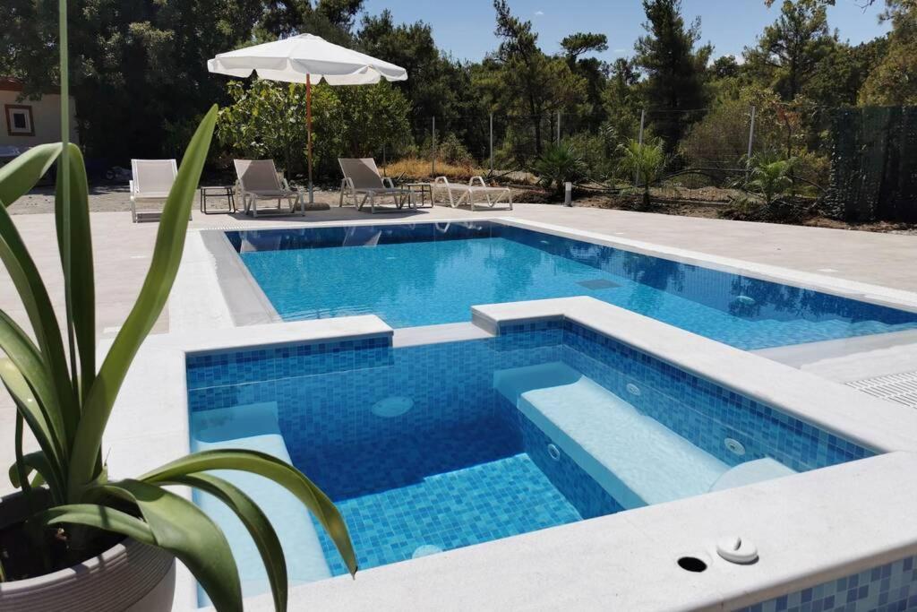 Fiore Di Rodi - Private Pool, Jacuzzi And Barbecue Ialysos  Ngoại thất bức ảnh
